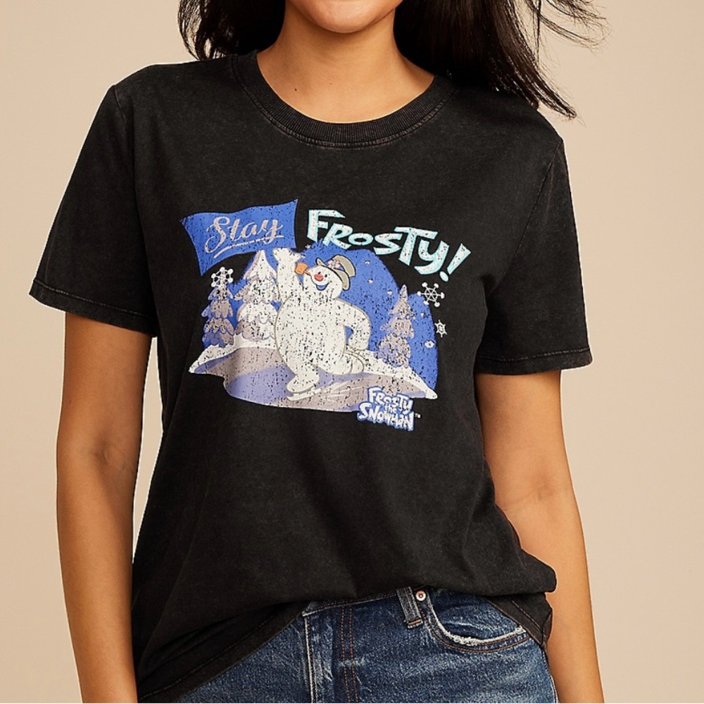 Maurice’s Stay Frosty Oversized Fit Graphic Tee